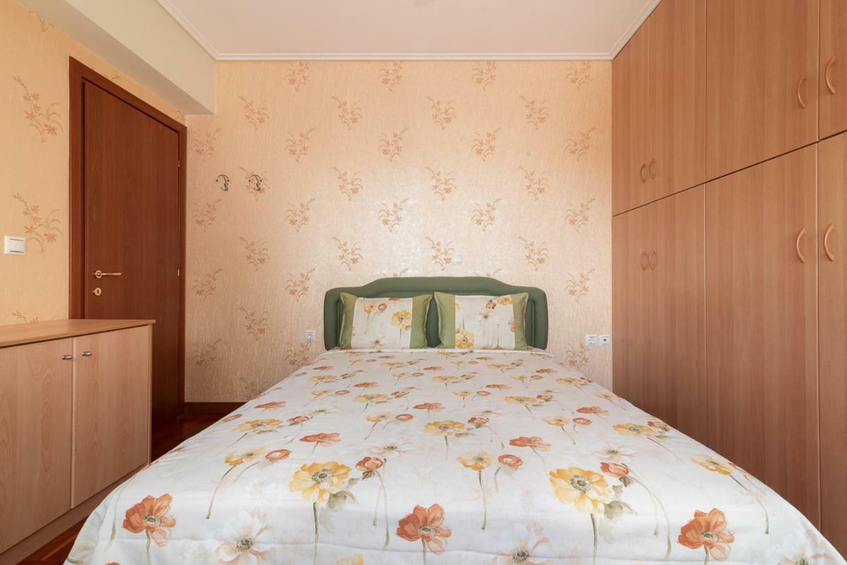 Penthouse 5 Min From Airport And Sea Appartement Markópoulon Buitenkant foto
